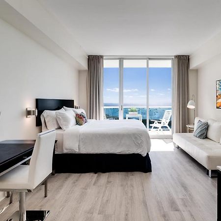 Ocean View Balcony Steps From Restaurants, Peacock Park & Marina Villa Miami Exteriör bild